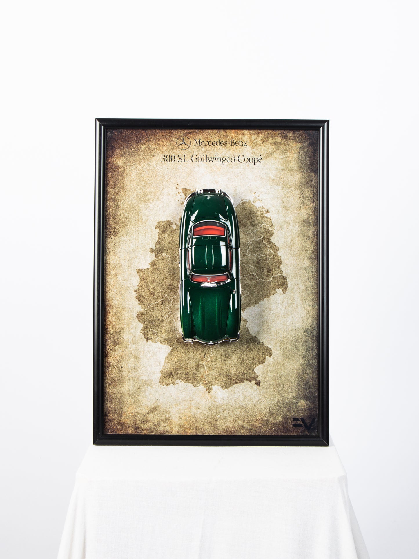 Mercedes Benz 300 SL Gullwing Diecast Frame