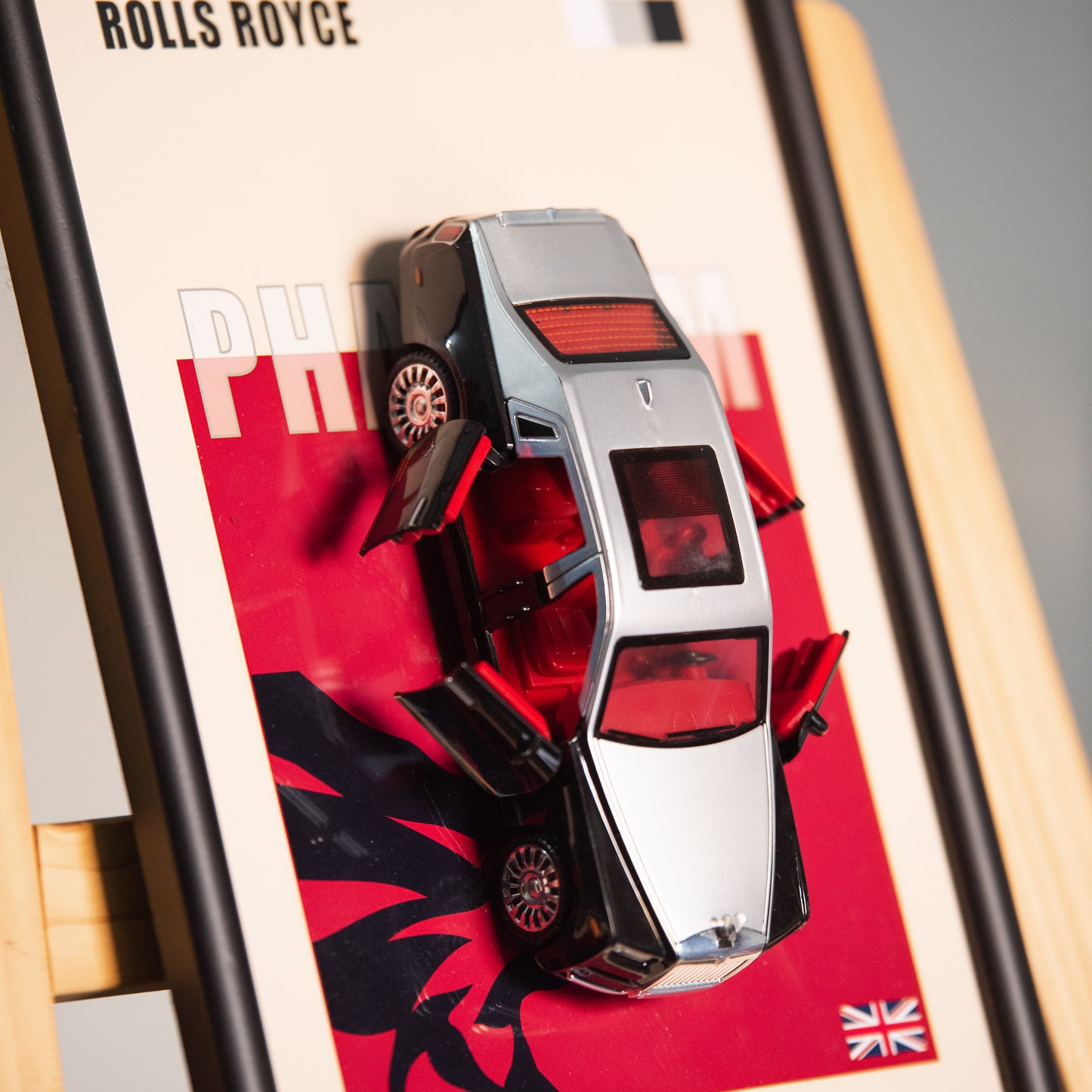 Rolls-Royce Phantom Diecast Frame
