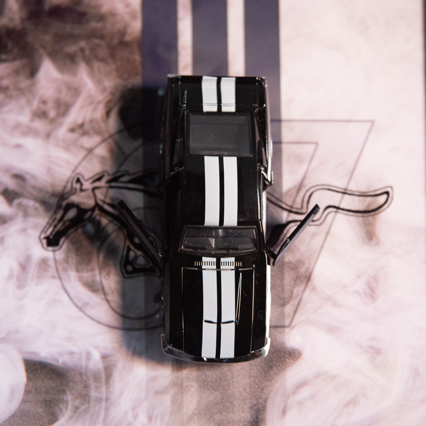 Ford Mustang GT500 Diecast Frame