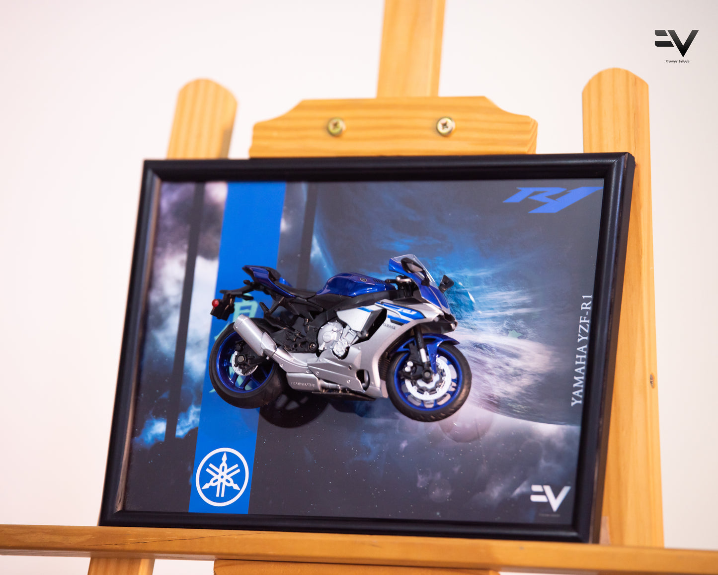 Yamaha YZF-R1 Diecast Frame