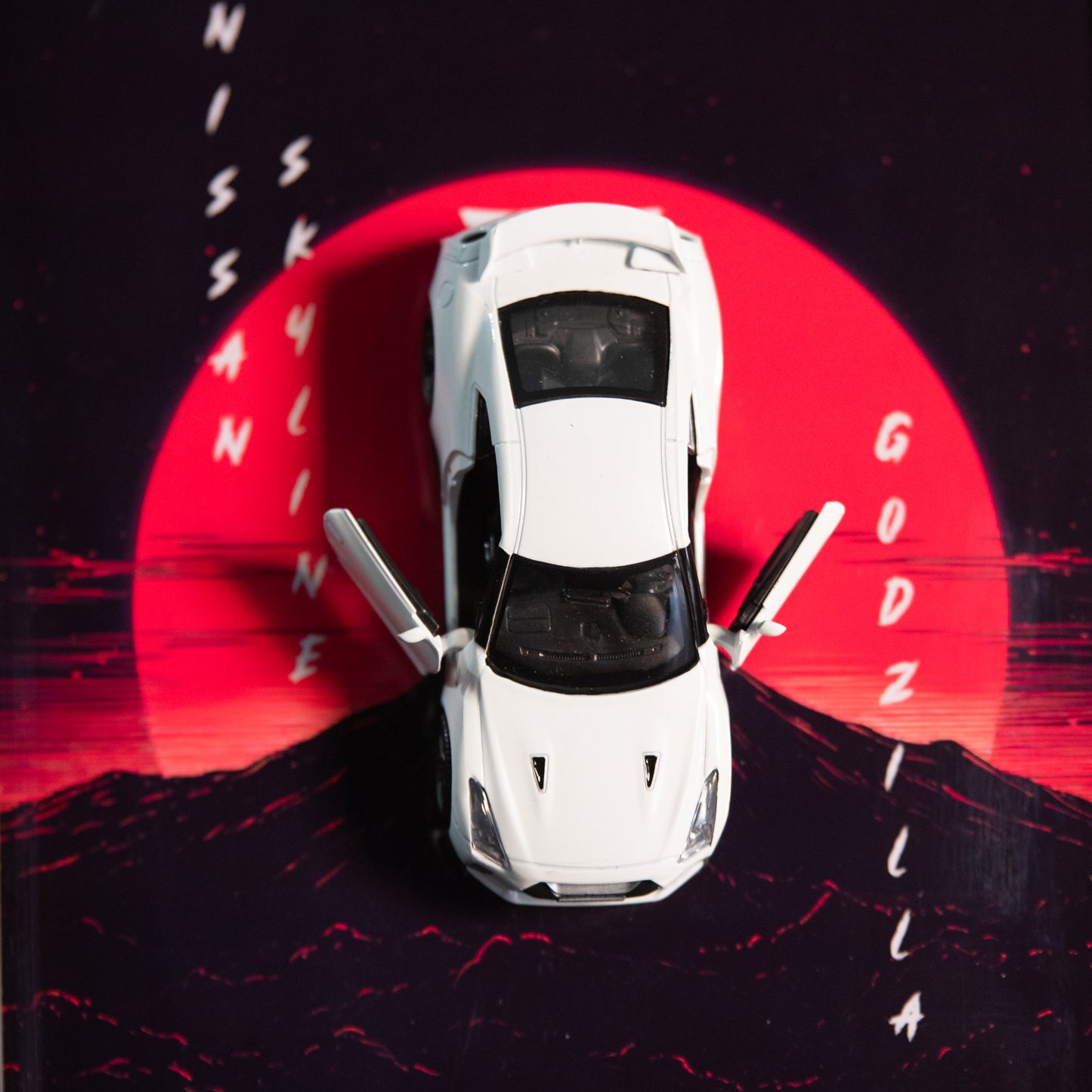 Nissan GT-R R35 "Godzilla" Diecast Frame